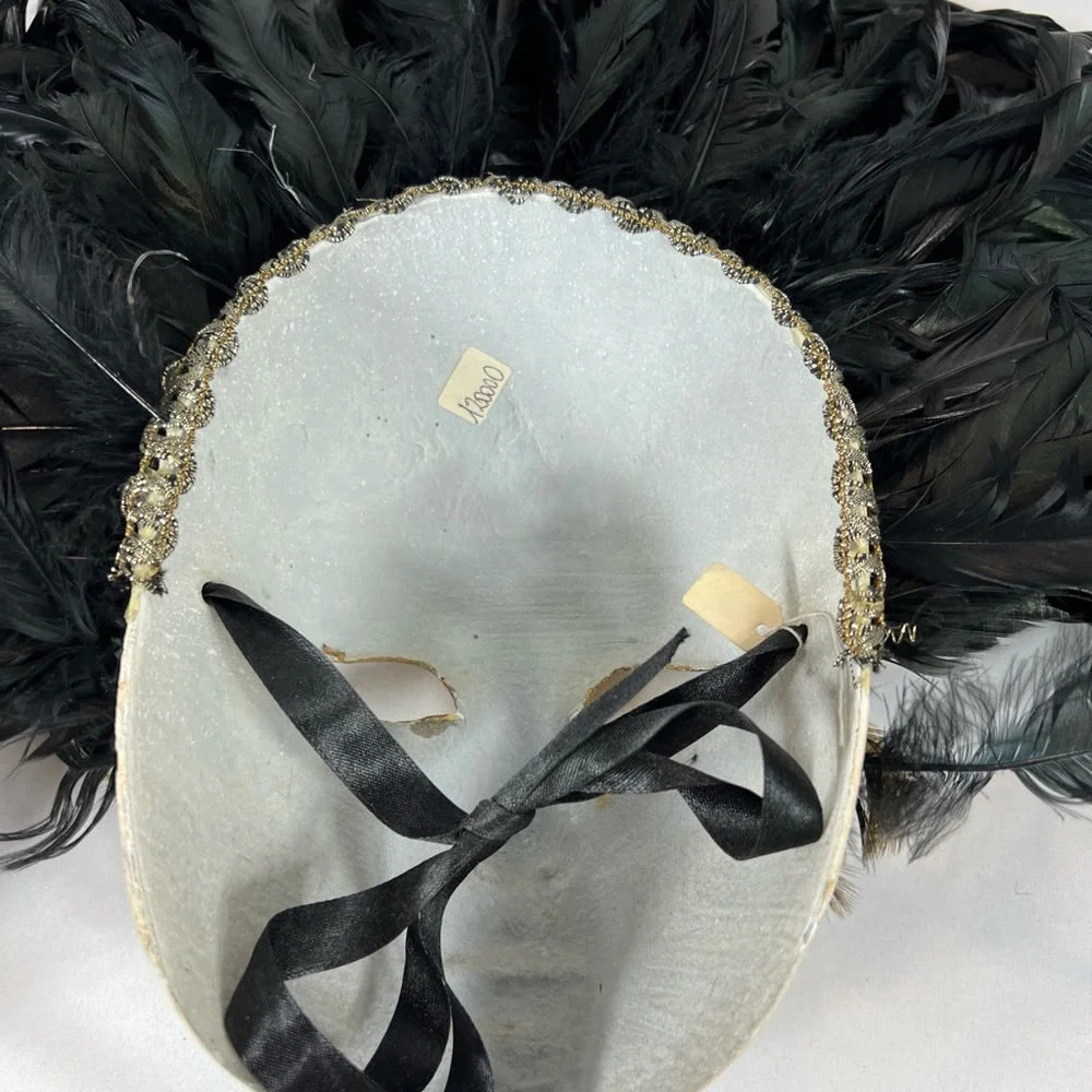 Venice Volto this exquisite